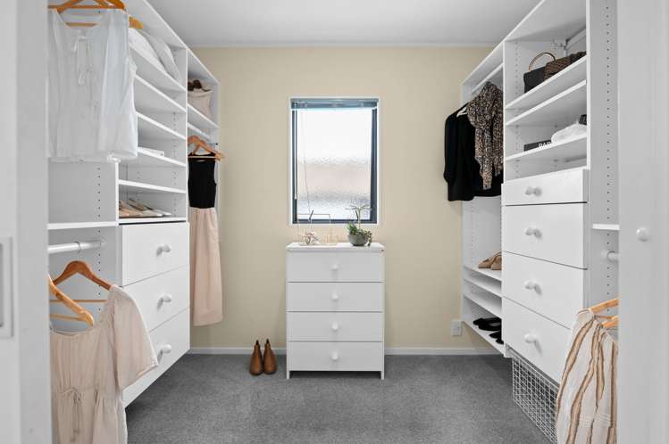 11 Crowden Place Harrowfield_18