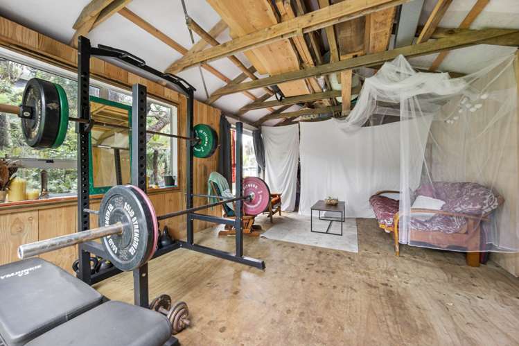 28 Tasman View Road Bethells Beach_16