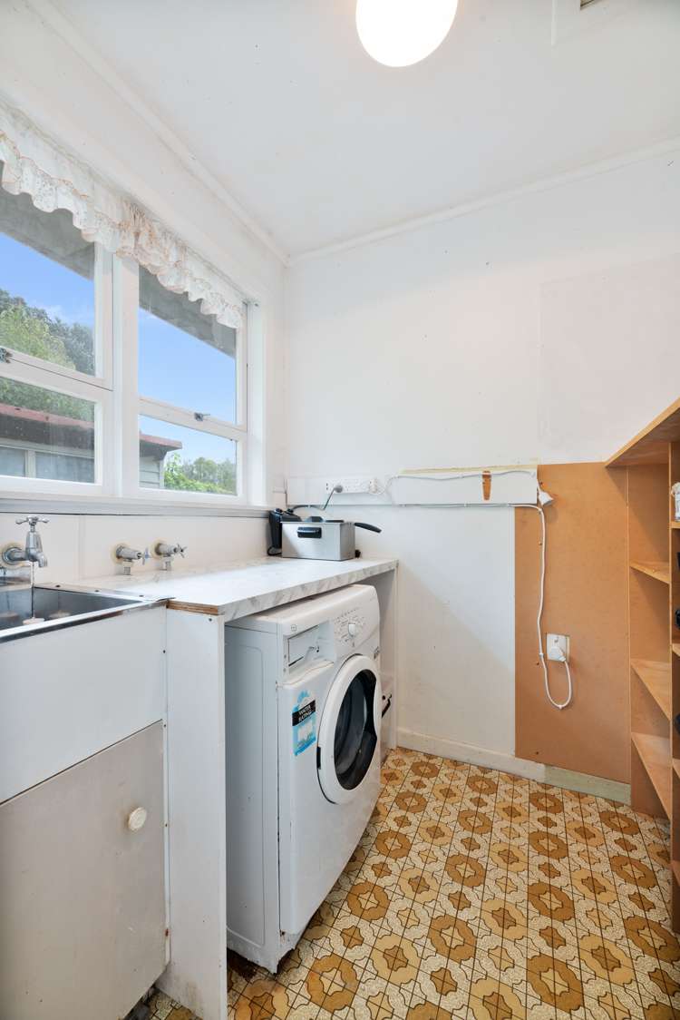 2/160 Henderson Valley Road Henderson_18