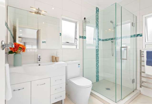 126 Chivalry Road Glenfield_1