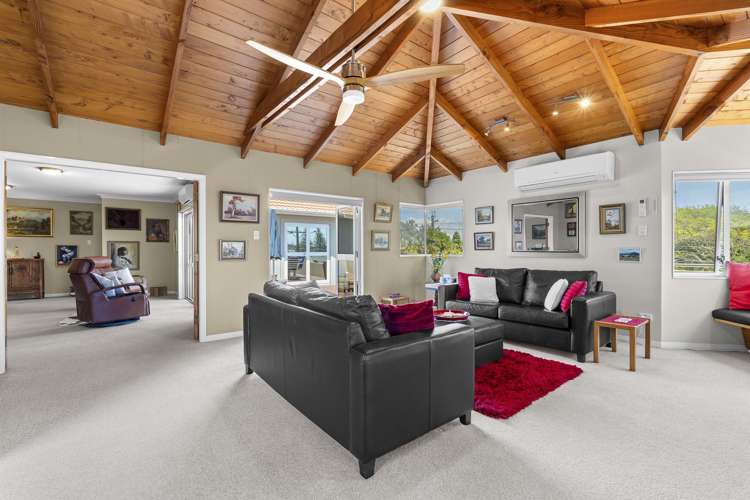 50 Leslie Street Waitara_8