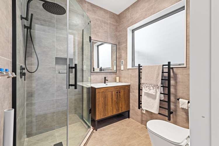 4 Hea Road Hobsonville_9