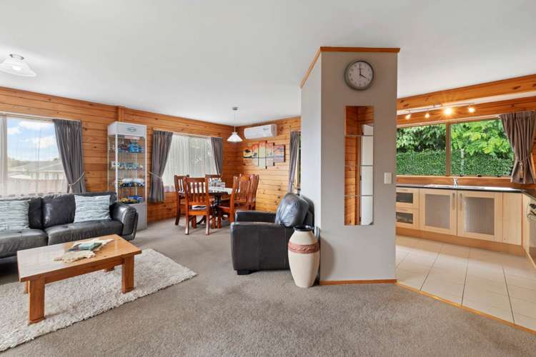 6 Hadley Wood Drive Wattle Downs_8