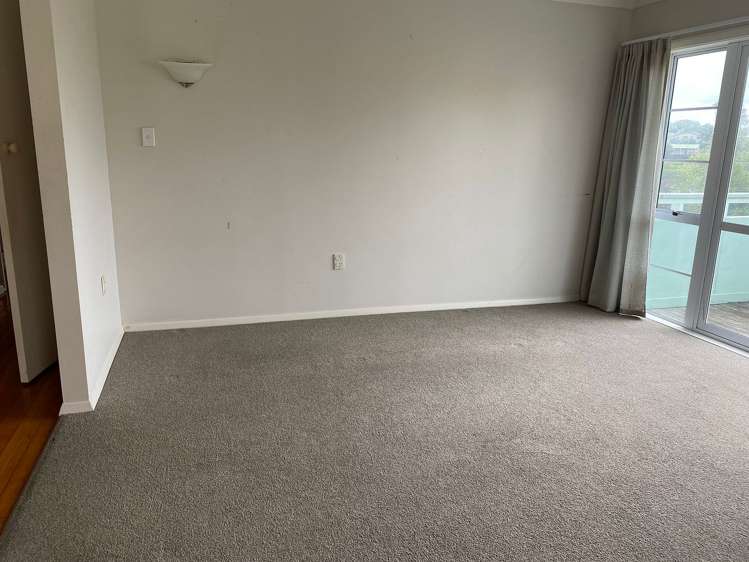 33 Henderson Crescent Parkvale_7