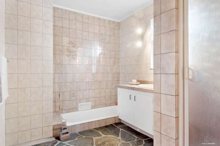 82 Lawrence Crescent Hillpark_8