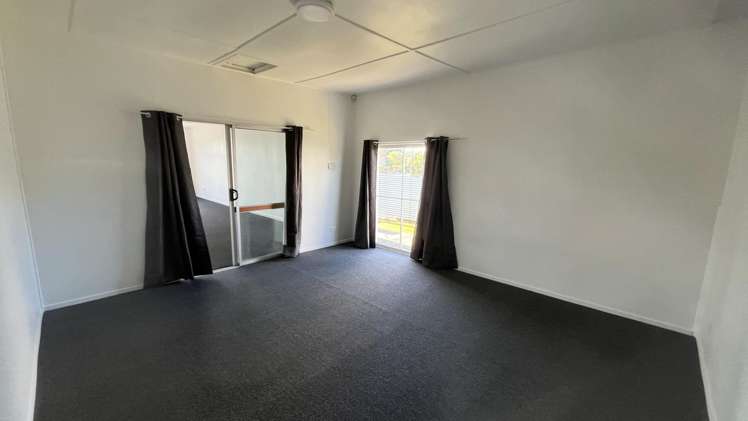 85 Half Mile Road Tuatapere_9