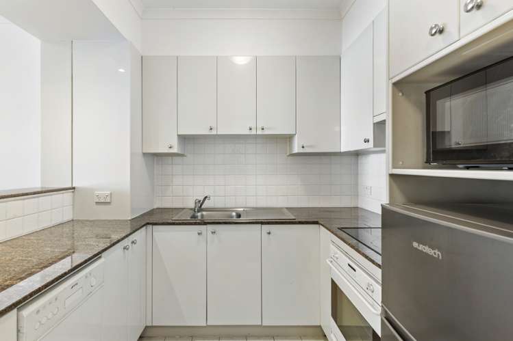 1605/8 Albert Street Auckland Central_8