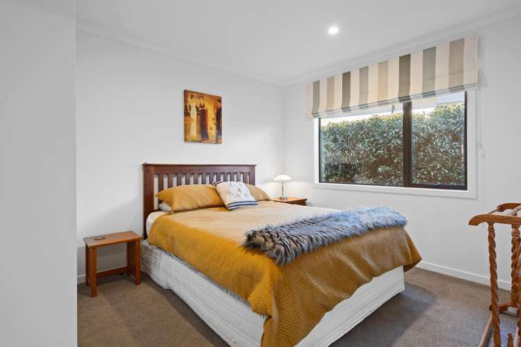 29 Cupola Crescent Richmond_12