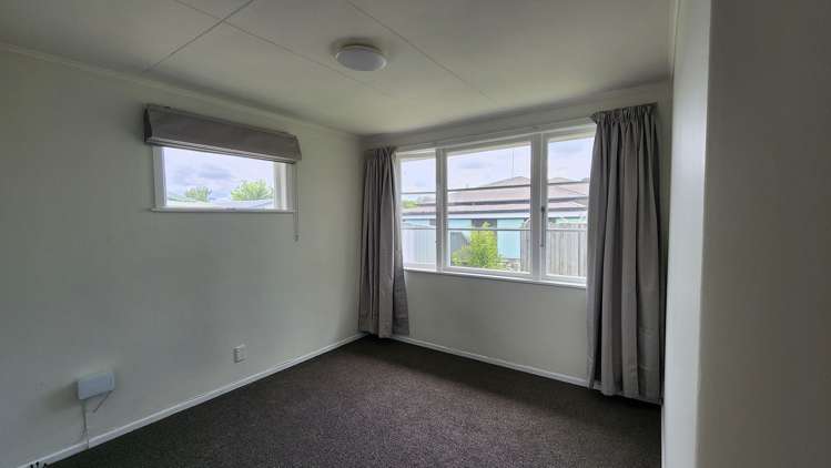 235 Warwick Road Mayfair_12