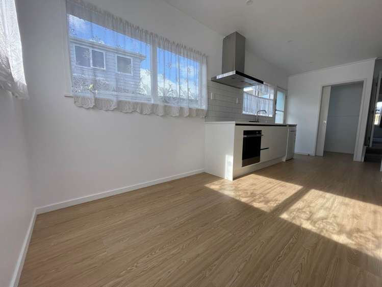 8 Malvina Place_4