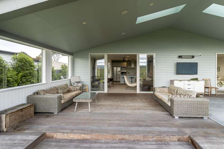 1245 Coast Road Karitane_8