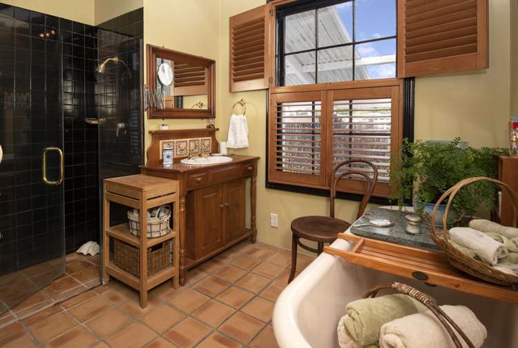 159 Bleakhouse Road Mellons Bay_13