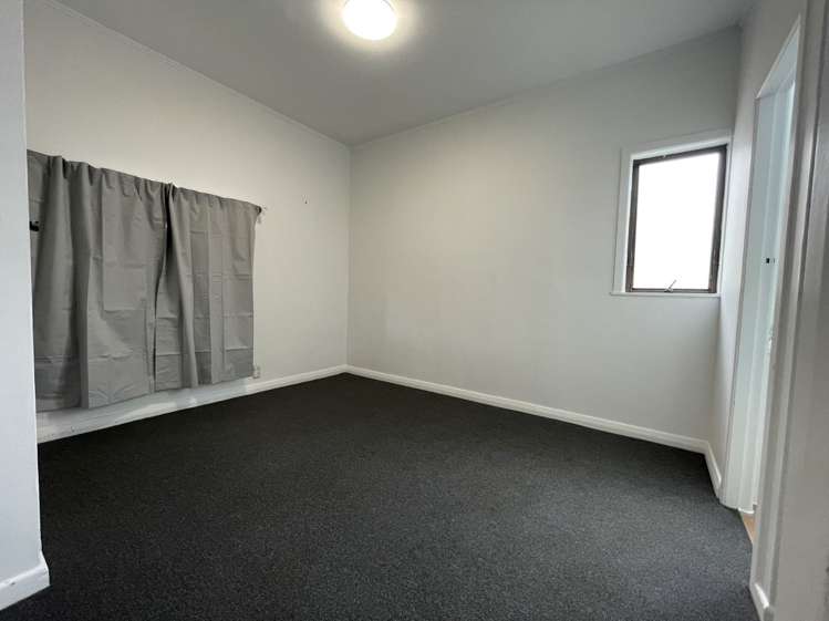 192 Whitney Street 1644_9