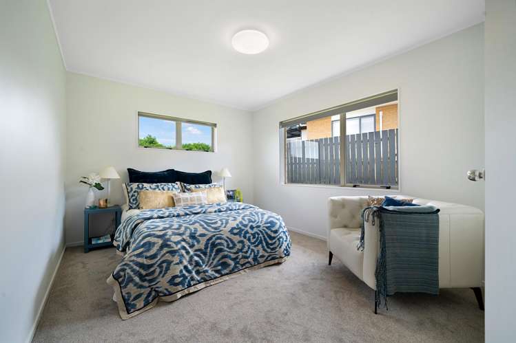 5 Retreat Drive Mangere_11