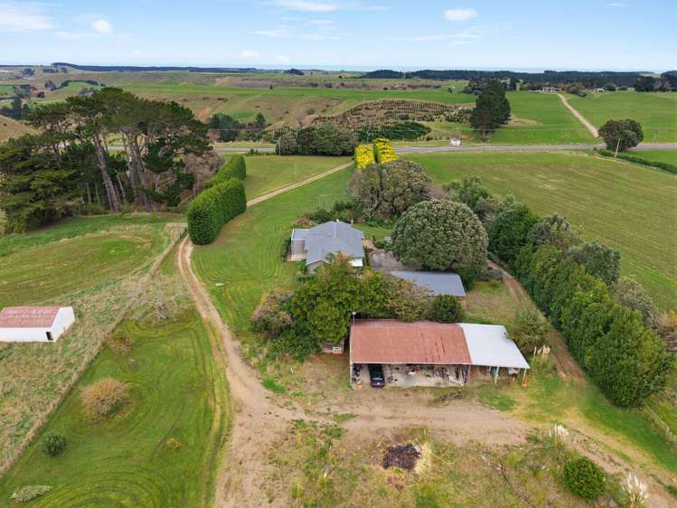 2505 State Highway 3 Waitotara_24