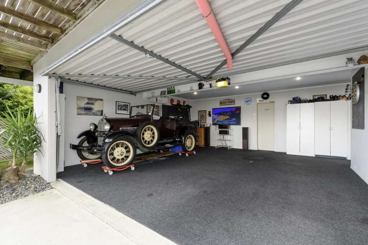 22 Little John Drive Bellevue_19