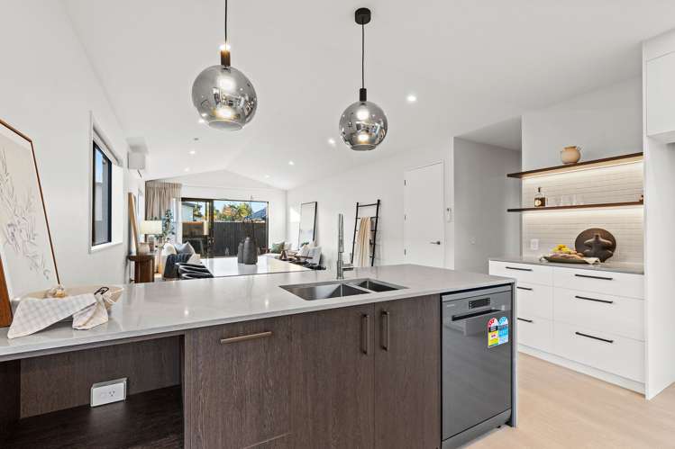 8 Greystone Close Halswell_1