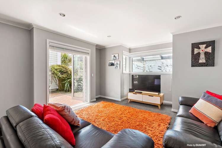 6/36 Dee Street Island Bay_2