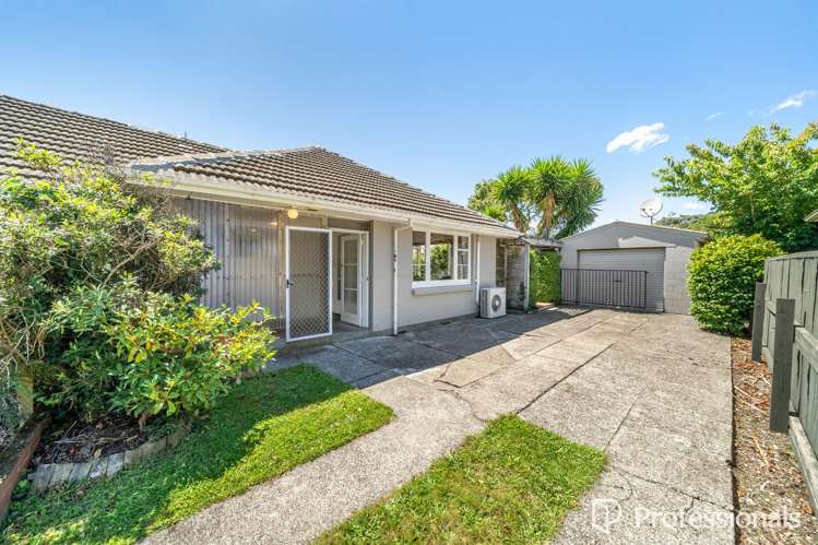 2/314 Fergusson Drive Heretaunga_4