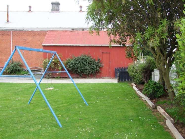 17 Eden Street Milton_14