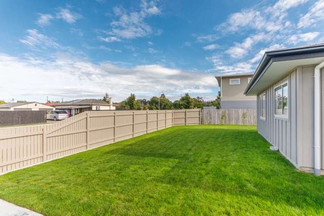 2 Wescombe Grove Feilding_1