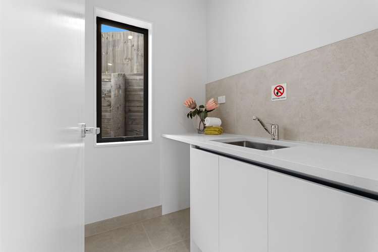5 Hayley Court Millwater_21