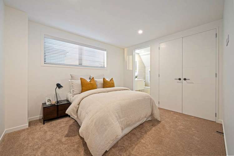 27 King George Avenue Epsom_12