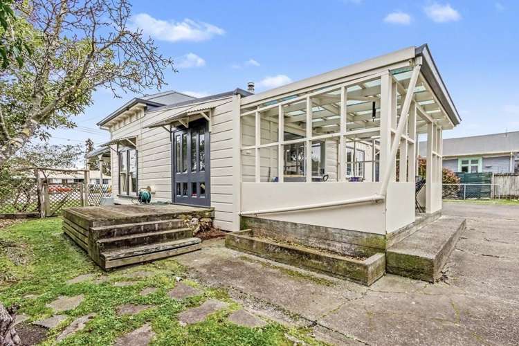 12 Hunia Street Marton_10
