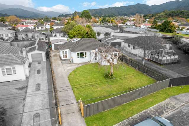 15 Ashforth Street Wainuiomata_2