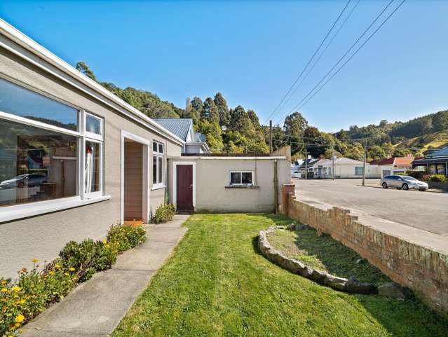 13 Northumberland Street North East Valley_4