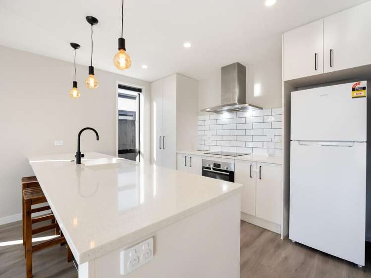5 Gosset Avenue_3