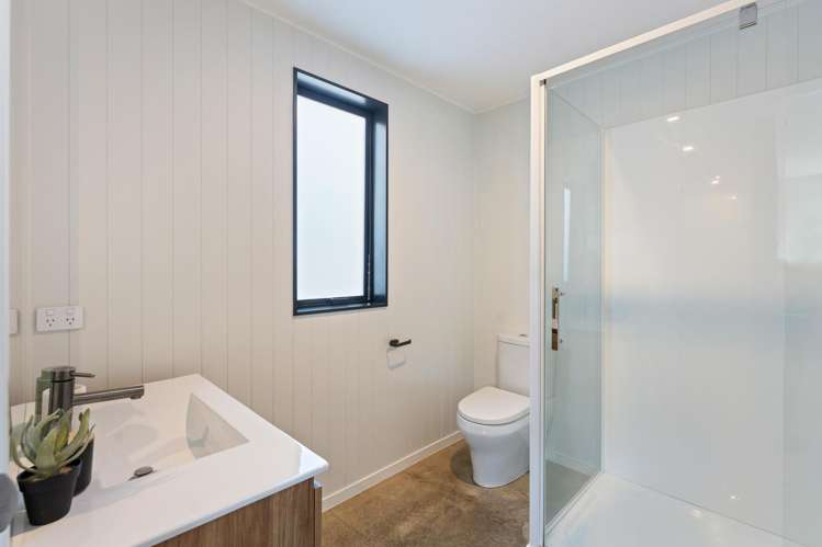 9 Kaiwaru Place Waikanae_21
