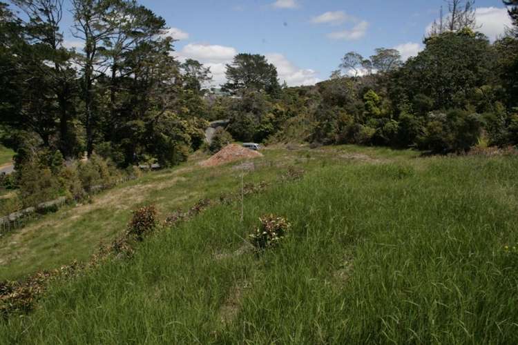 8 Hobbs Road Matakatia_0