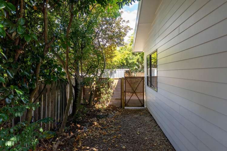 1/42A Songer Street Stoke_13