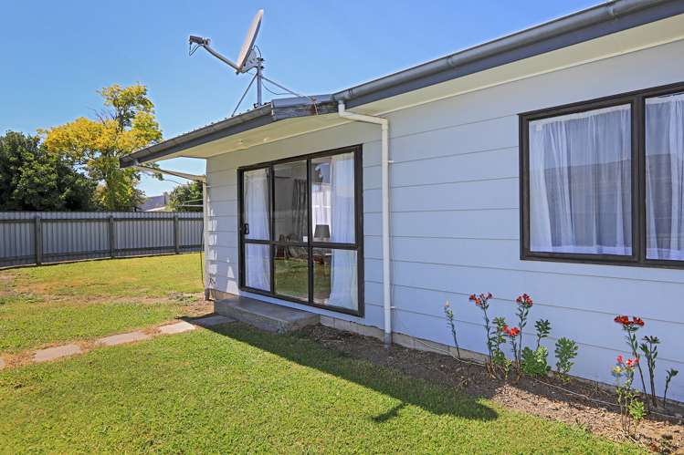 1013 Glenhope Street Mahora_16