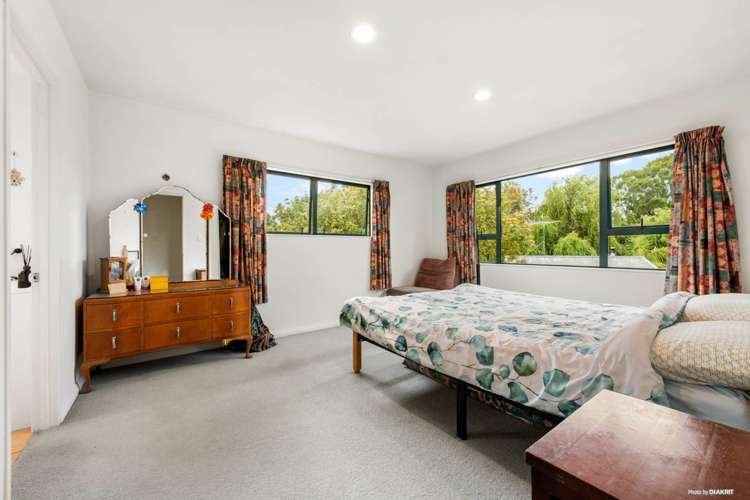 120b Triangle Road Massey_7