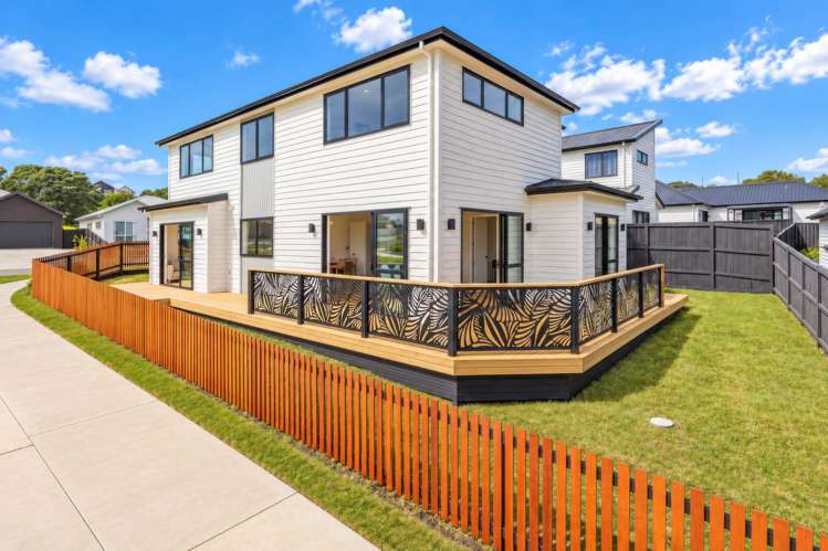 32 Ta Moko Drive_3