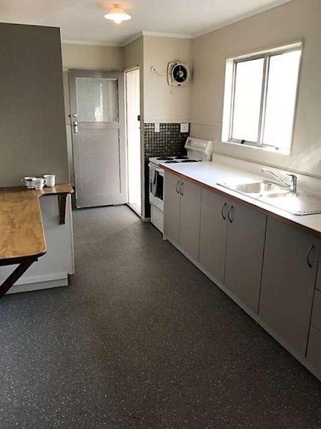 15 Cabot Place Flaxmere_1