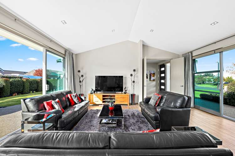 8 Wrybill Way Point Wells_10