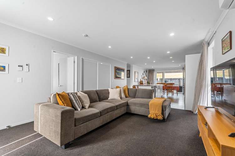5 Tippet Crescent_2