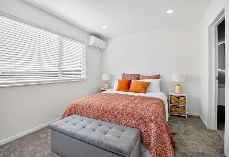 7B,C&D Maroubra Place Botany Downs_29