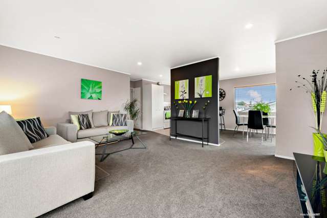 1/13 Opal Avenue Pakuranga_3