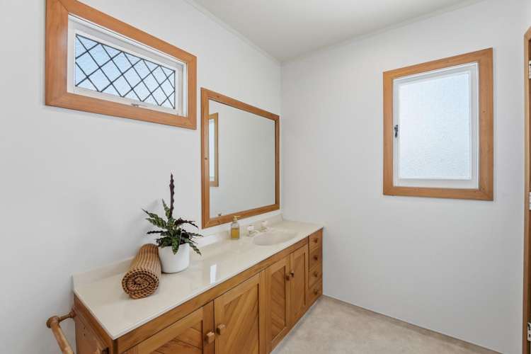 6 Ridge Lane New Plymouth Central_18