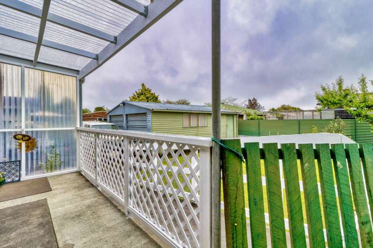 13 Dundee Drive Flaxmere_16