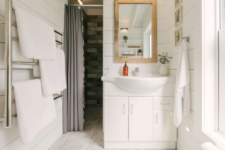 216 Rowes Road Hunterville_21