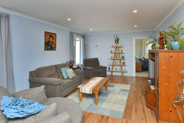 295 Plaskett Road Fernside_4