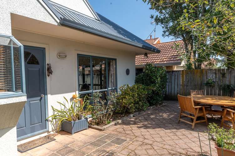 9 Ayrshire Drive Grandview Heights_23