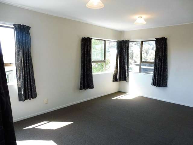 22 Stoll Place Clendon Park_2