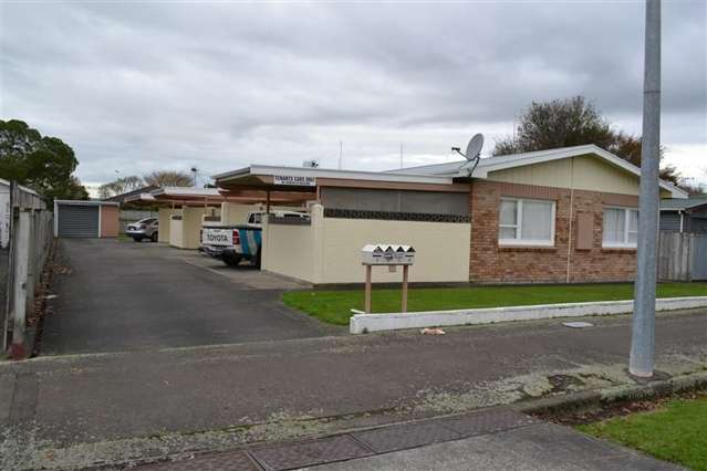 2/59 West Street