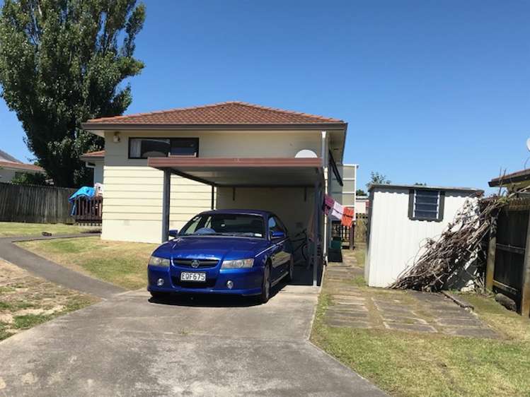 1/10 Ebenezer Way Clendon Park_1